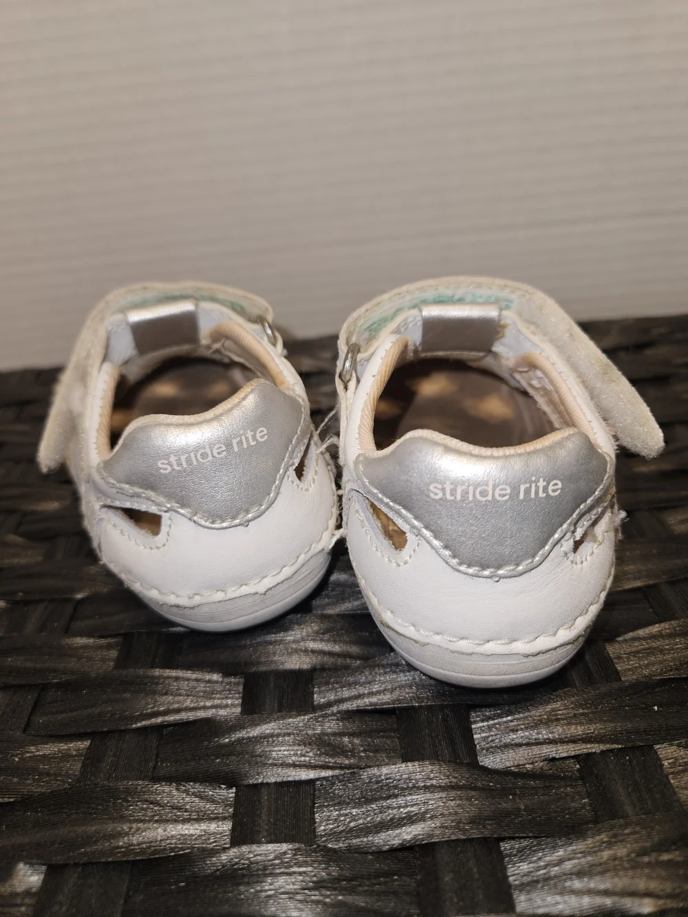 OshKosh B'gosh White and Silver Baby Mary Jane Sandals